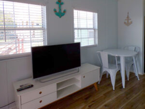 tiny houses cabins furnished workamping plant worker lodging kemah seabrook webster bacliff san leon league city